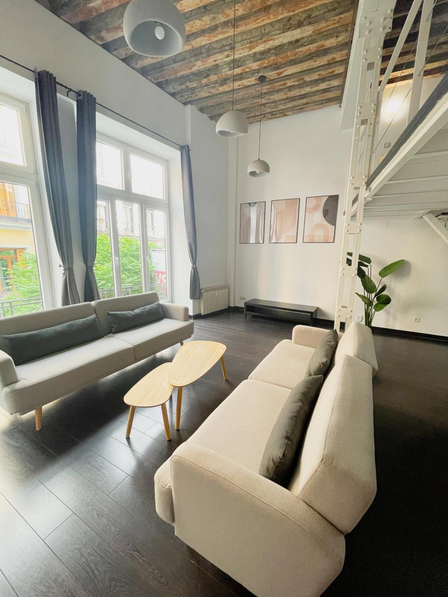 Appartamento Carretas Duplex Exterior Derecha Madrid Esterno foto